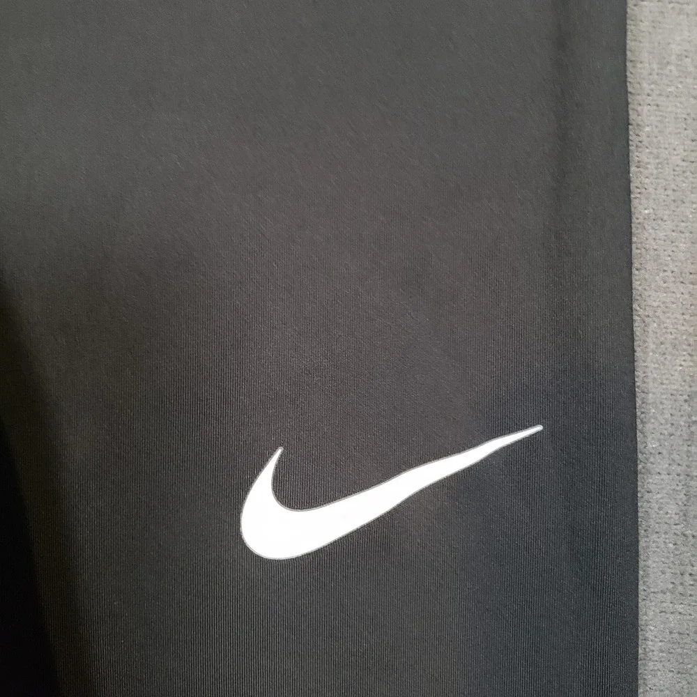 Nike Dri-FIT Leggings Womens Medium Black Drexel Dragons  Graphic Athletic